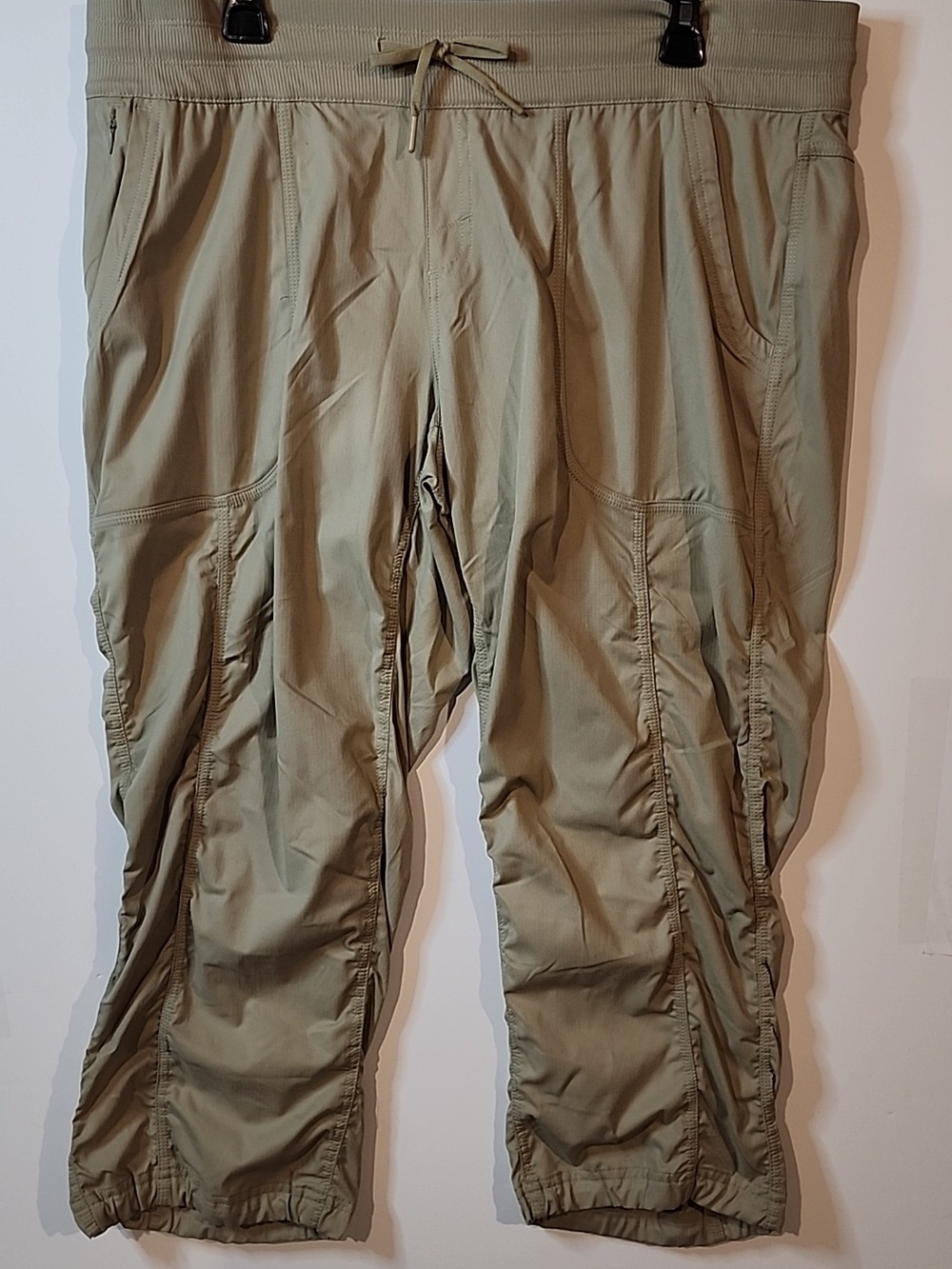 Northface Aphrodite Capri Standard Fit Pants NWT Size Xlarge - Picture 2 of 11